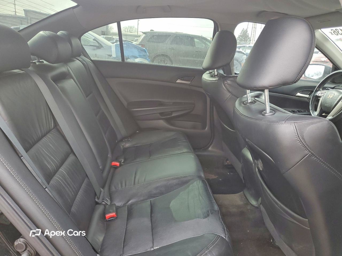 Honda Accord 2011