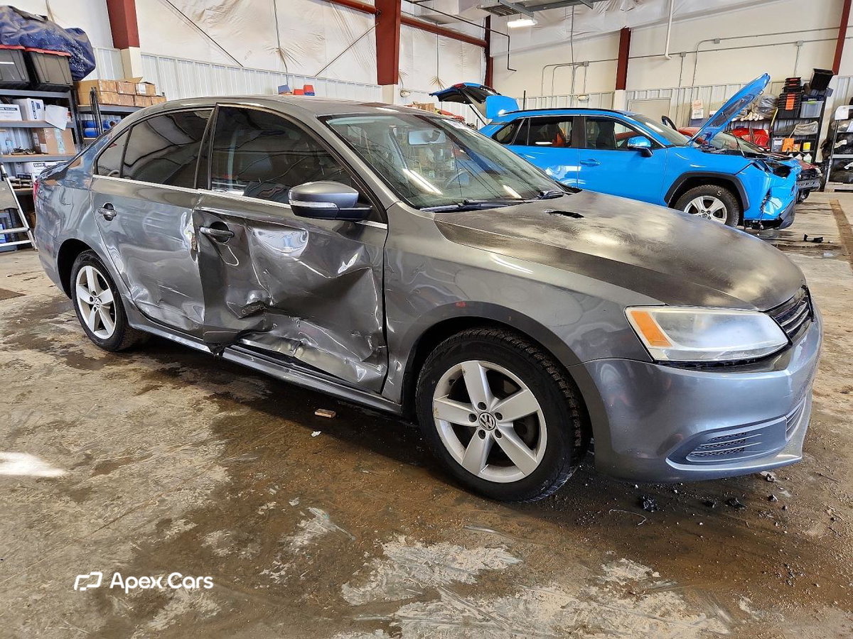 Volkswagen Jetta 2014