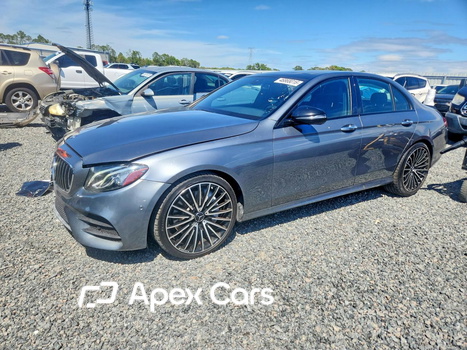 Mercedes-Benz E-klasse 2019 - Image 1 of 12