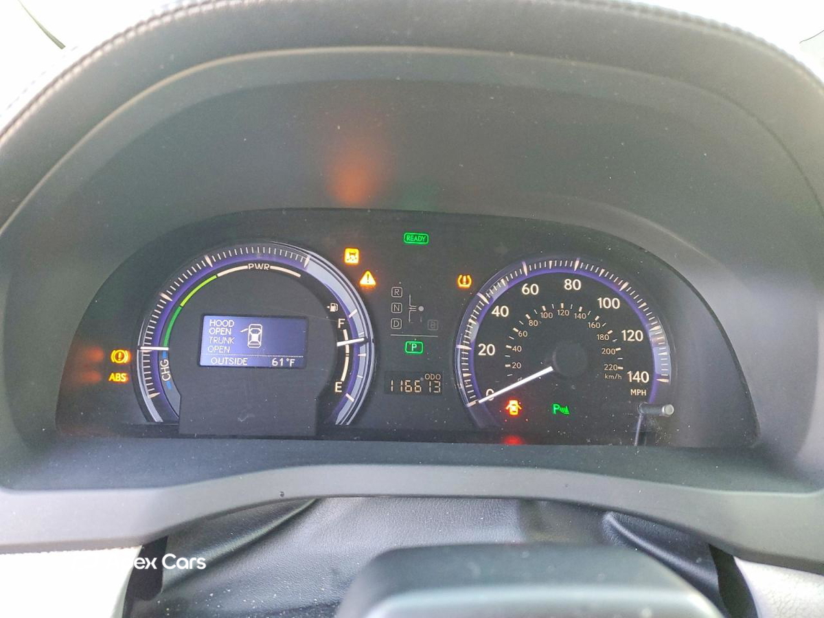 Lexus HS 2010