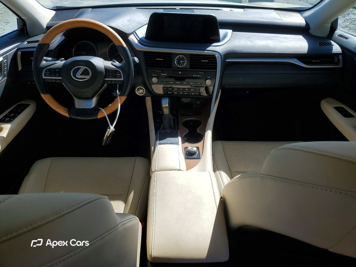Lexus RX 2021