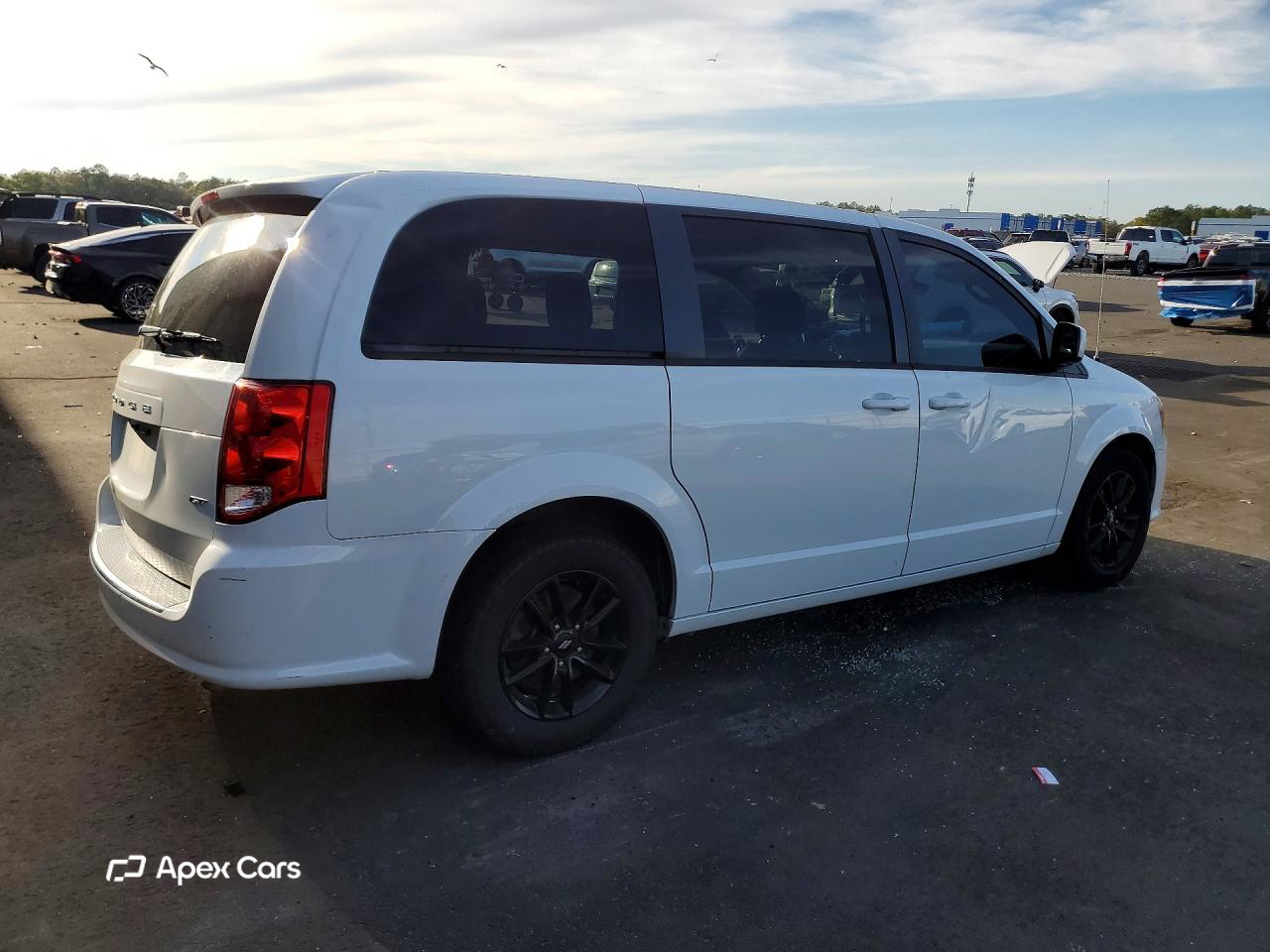 Dodge Caravan 2020