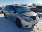 Toyota Sienna 2012