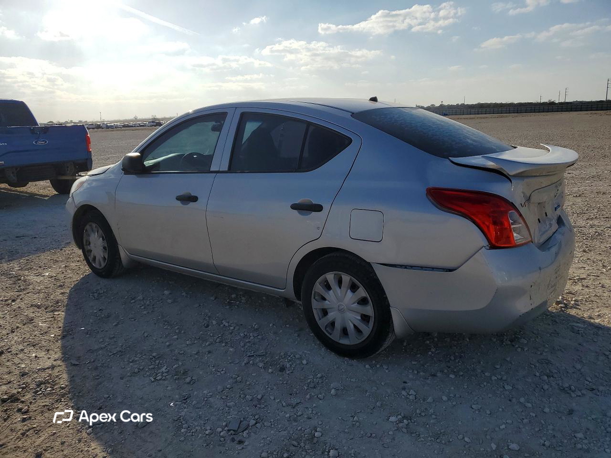 Nissan Versa 2014