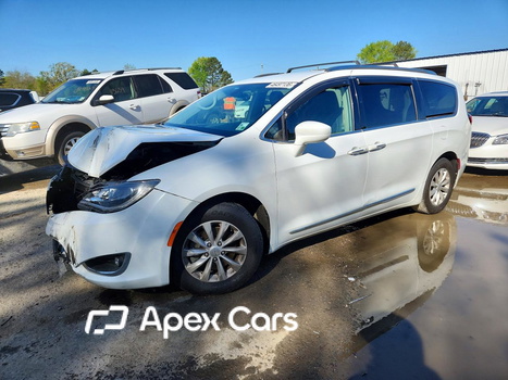 Chrysler Pacifica 2018 - Zdjęcie 1 z 14