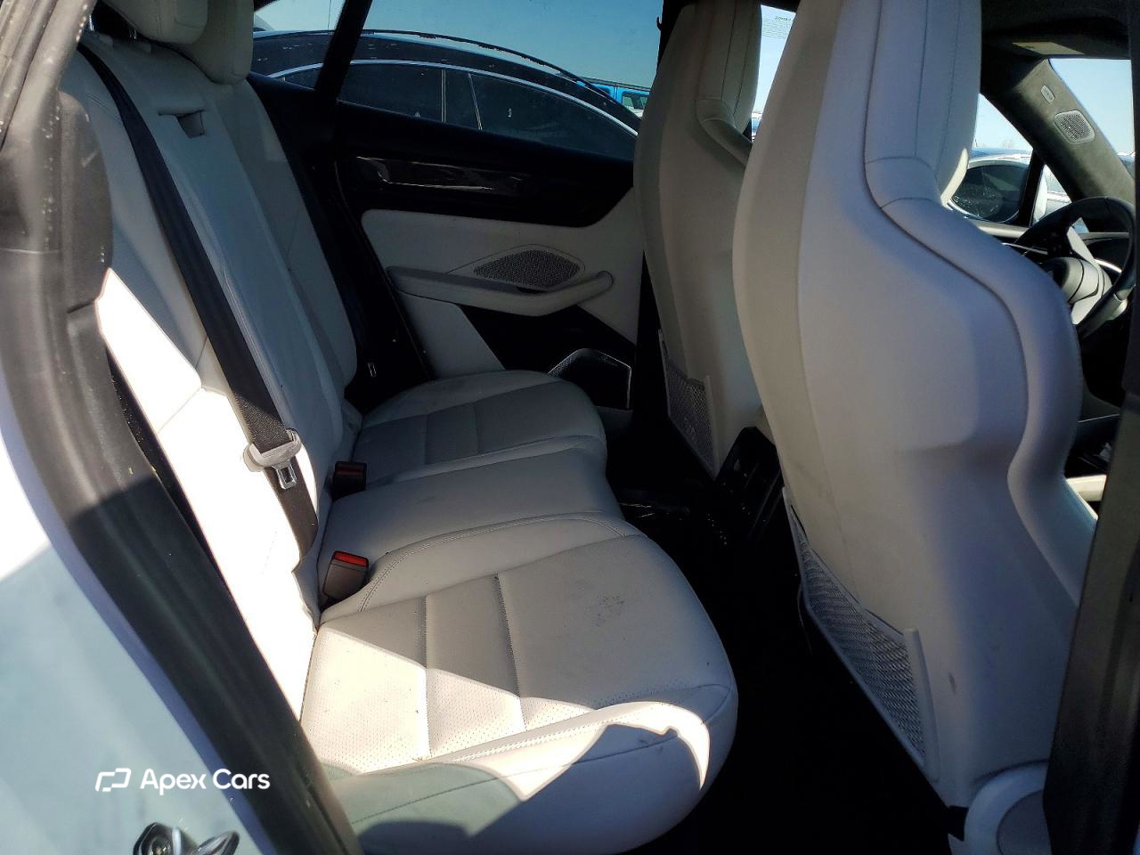 Porsche Macan 2025