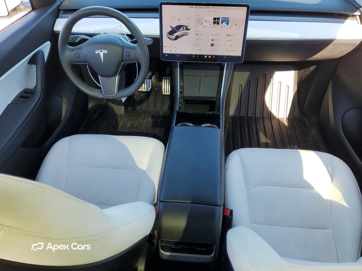 Tesla Model Y 2020