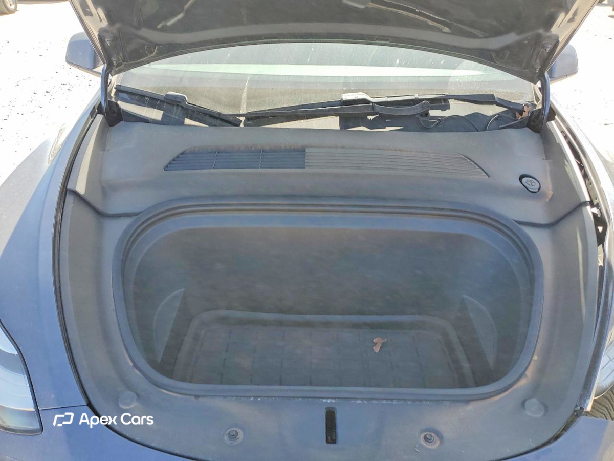 Tesla Model Y 2020