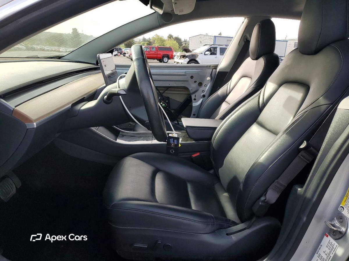 Tesla Model 3 2018