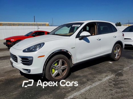 Porsche Cayenne 2016 - Image 1 of 13