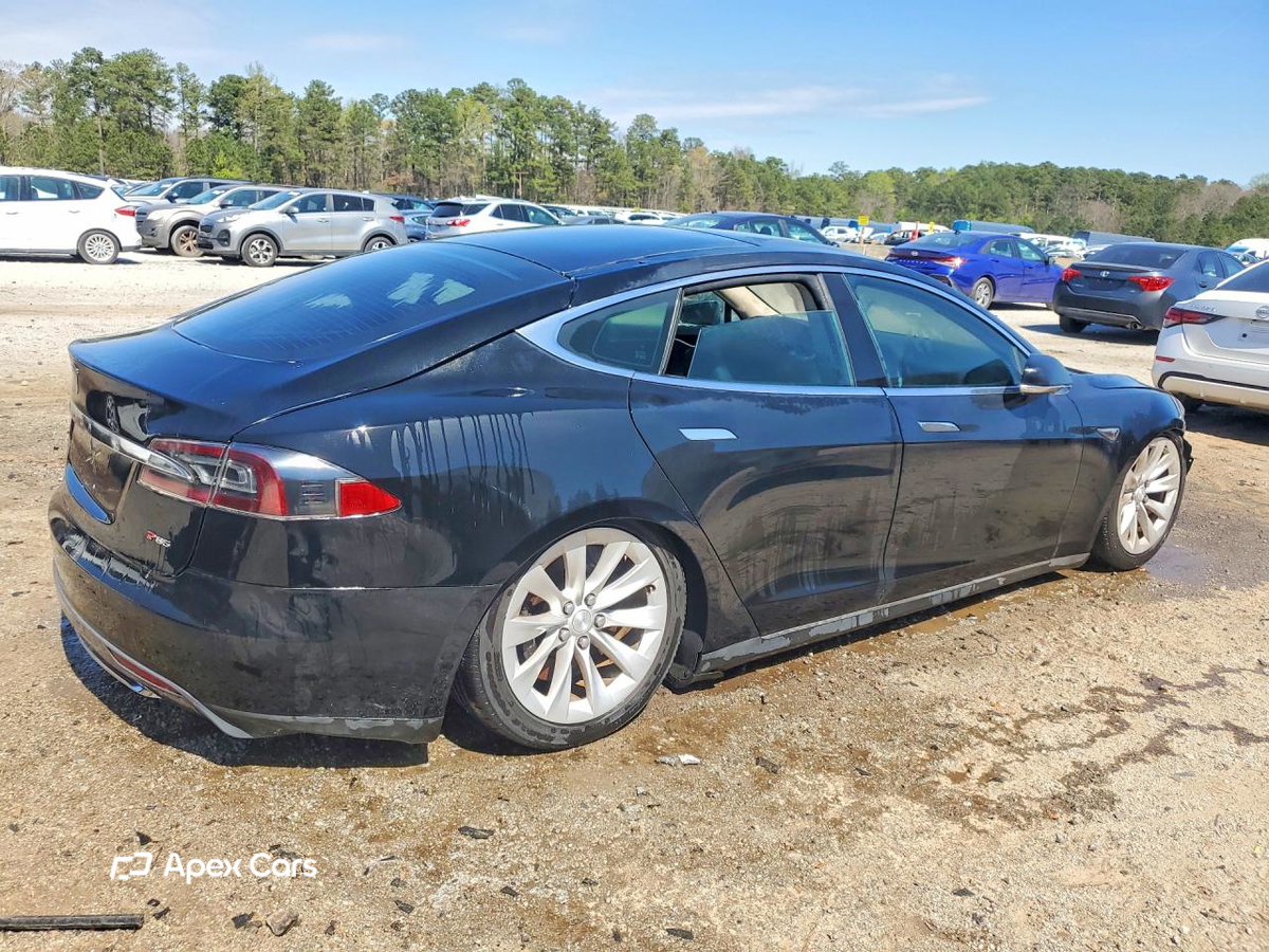 Tesla Model S 2013
