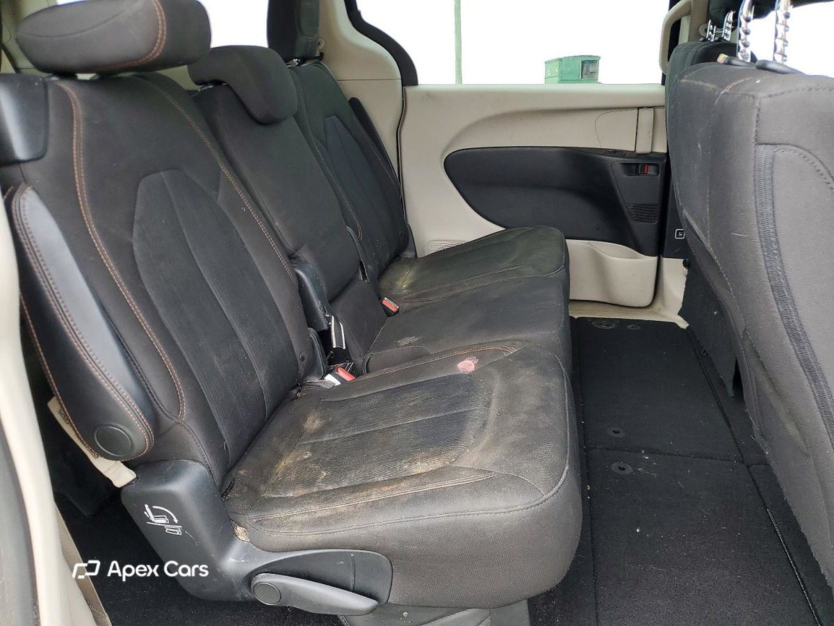 Chrysler Pacifica 2017