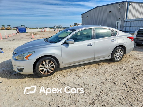 Nissan Altima 2015 - Zdjęcie 1 z 12