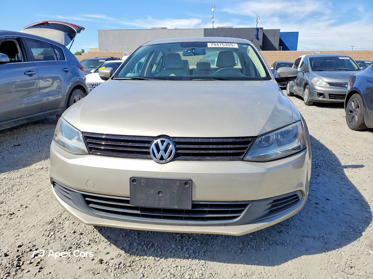 Volkswagen Jetta 2014