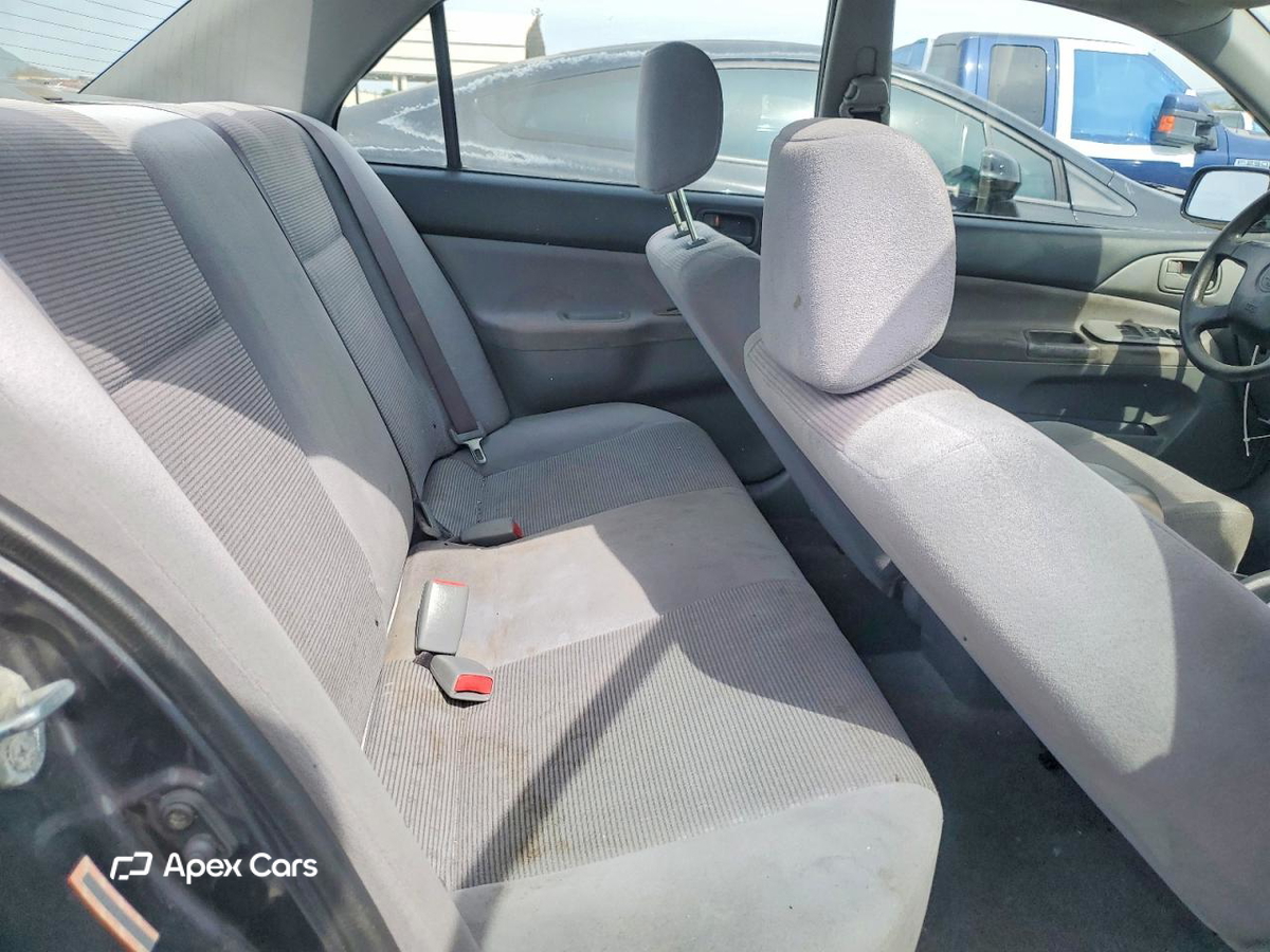 Mitsubishi Lancer 2004
