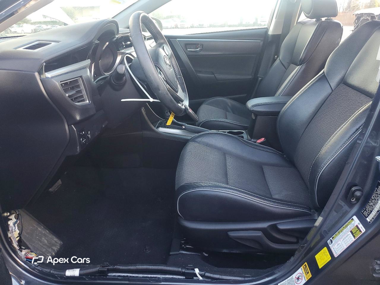 Toyota Corolla 2015