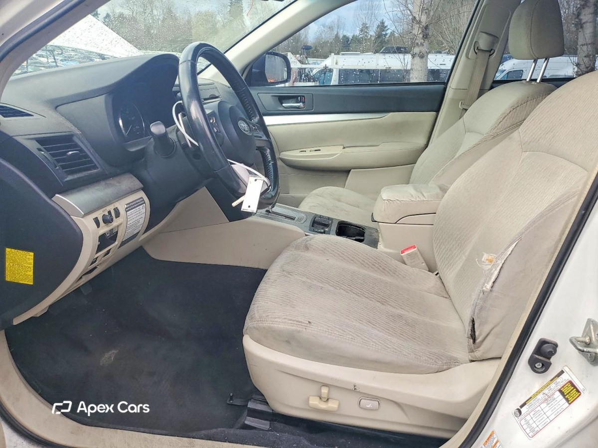 Subaru Legacy 2011