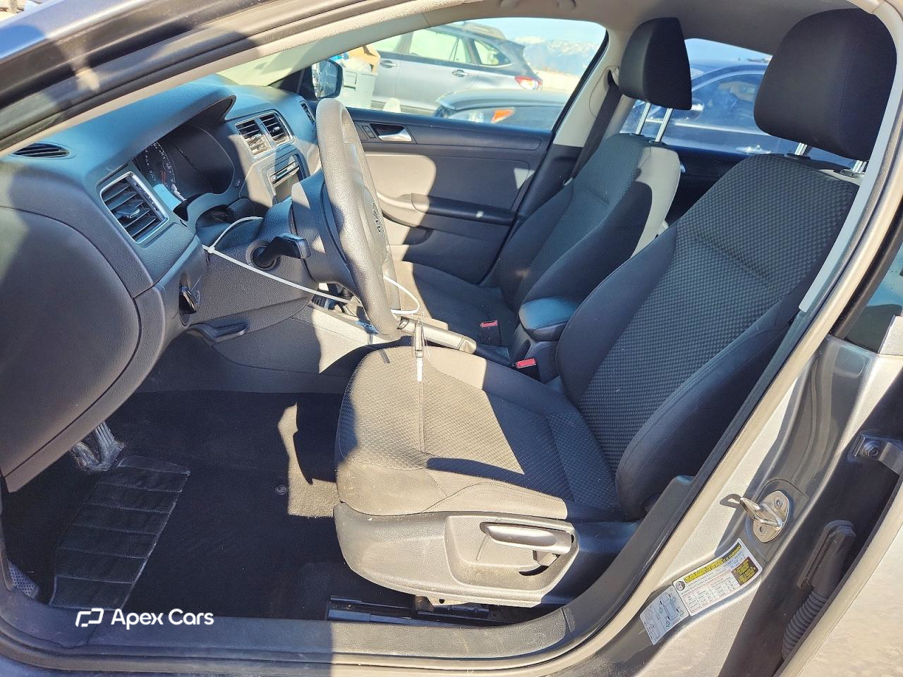 Volkswagen Jetta 2014