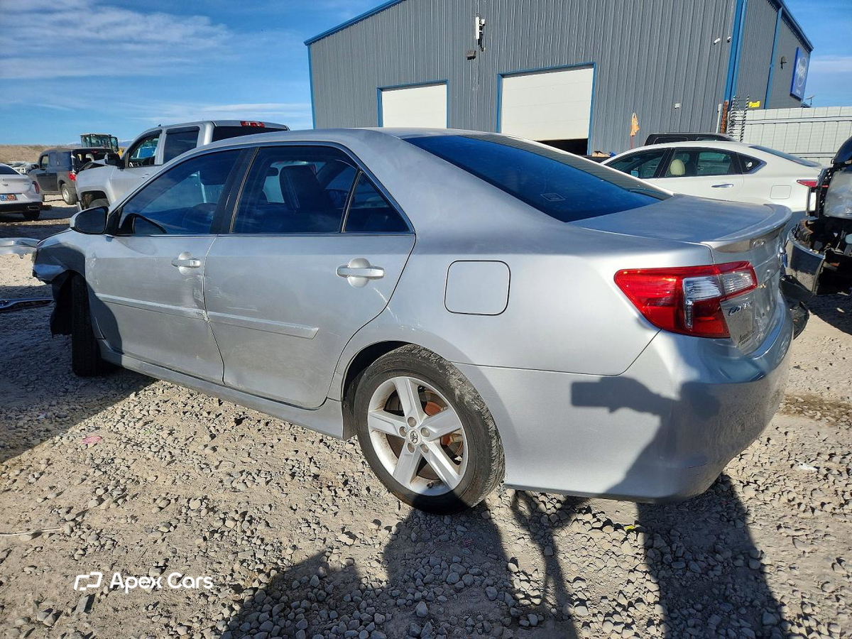 Toyota Camry 2012