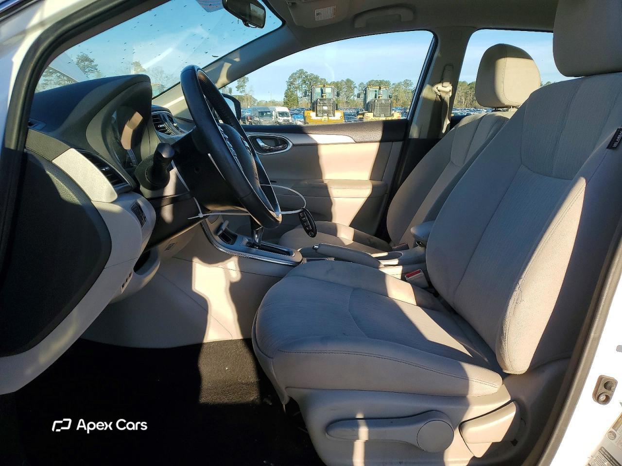 Nissan Sentra 2015