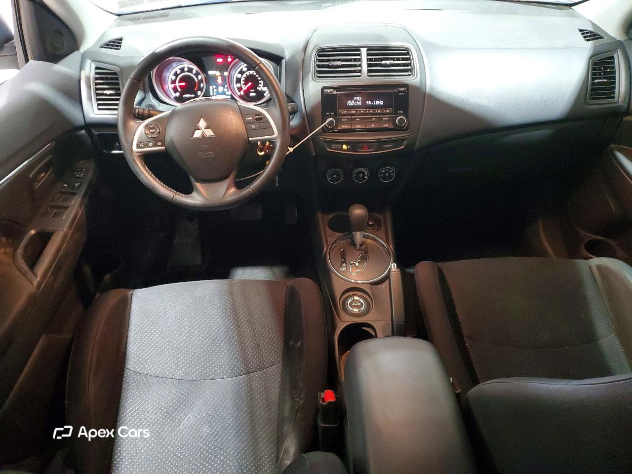 Mitsubishi Outlander 2015
