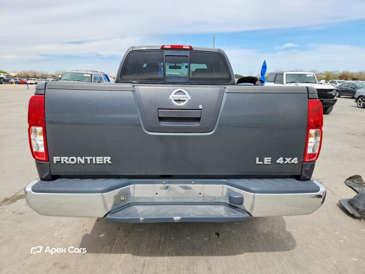 Nissan Navara (Frontier) 2010
