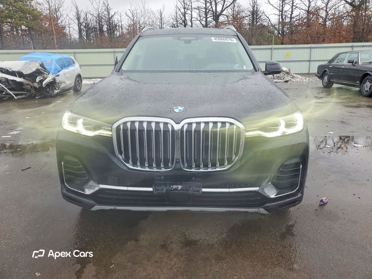 BMW X7 2022