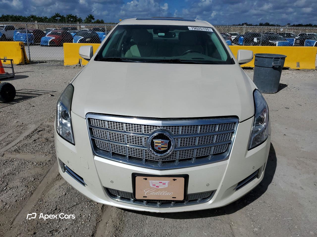 Cadillac XTS 2013