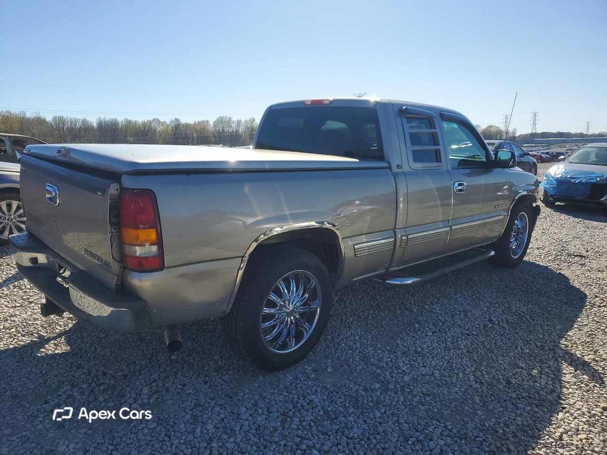 Chevrolet Silverado 2002