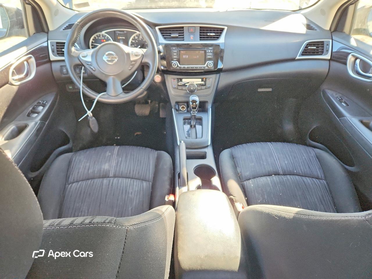 Nissan Sentra 2018