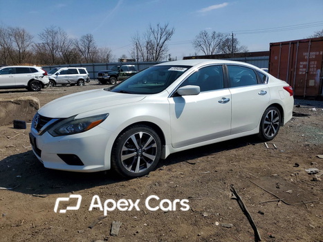 Nissan Altima 2016 - Zdjęcie 1 z 12