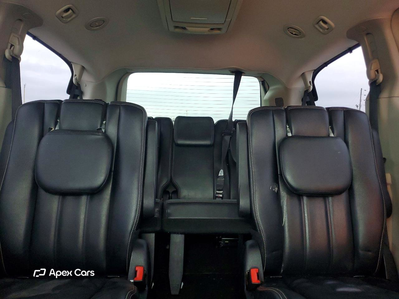 Chrysler Voyager 2015