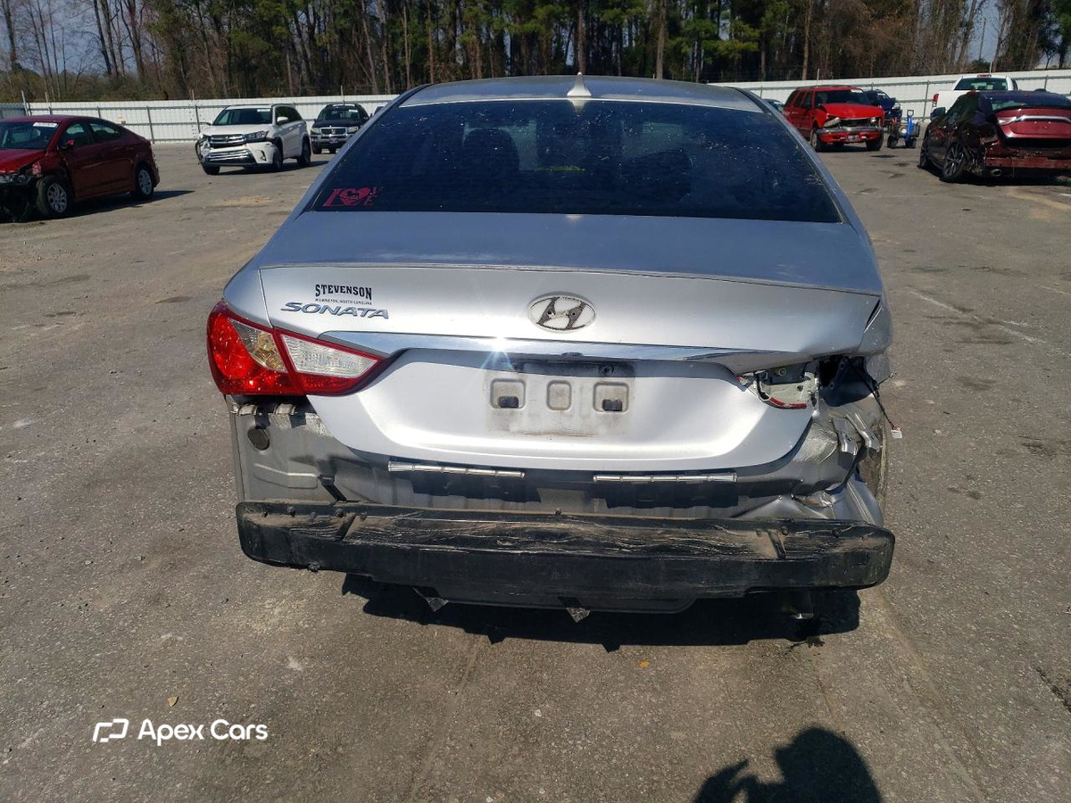 Hyundai Sonata 2011