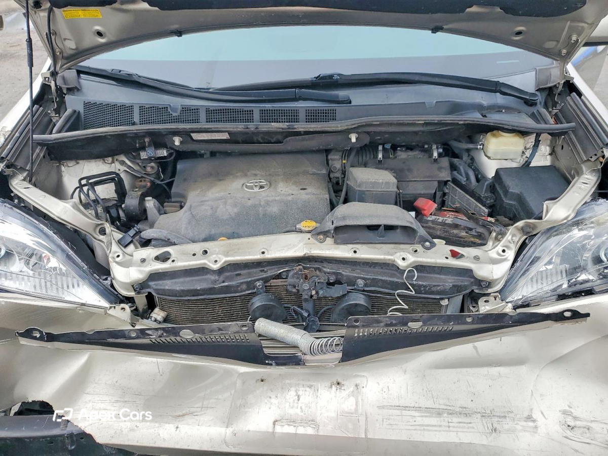 Toyota Sienna 2016