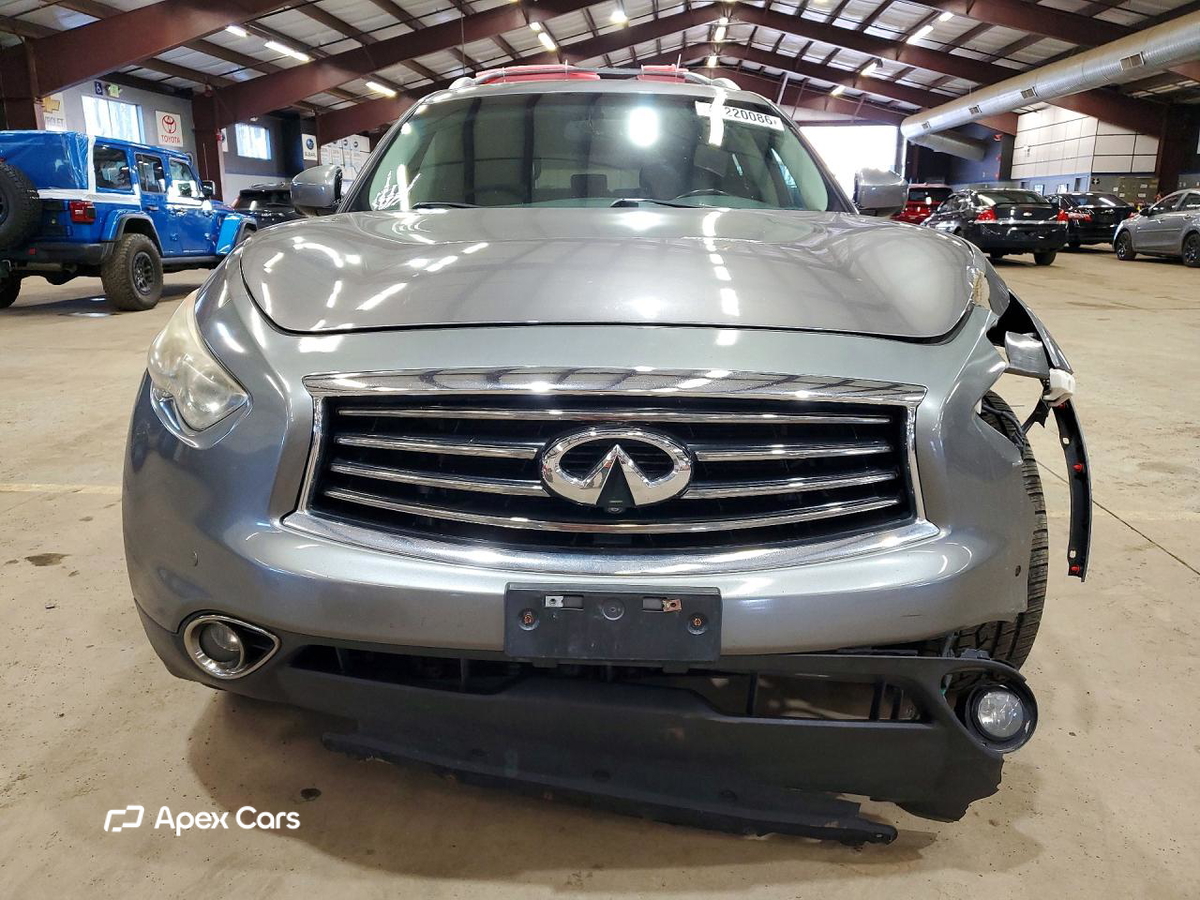Infiniti FX 2012