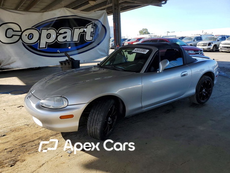 Mazda MX-5 2004 - Zdjęcie 1 z 12