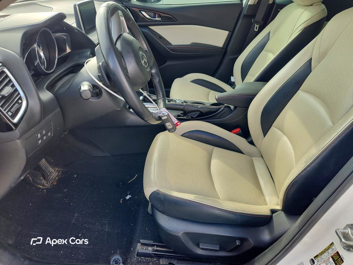 Mazda 3 2016
