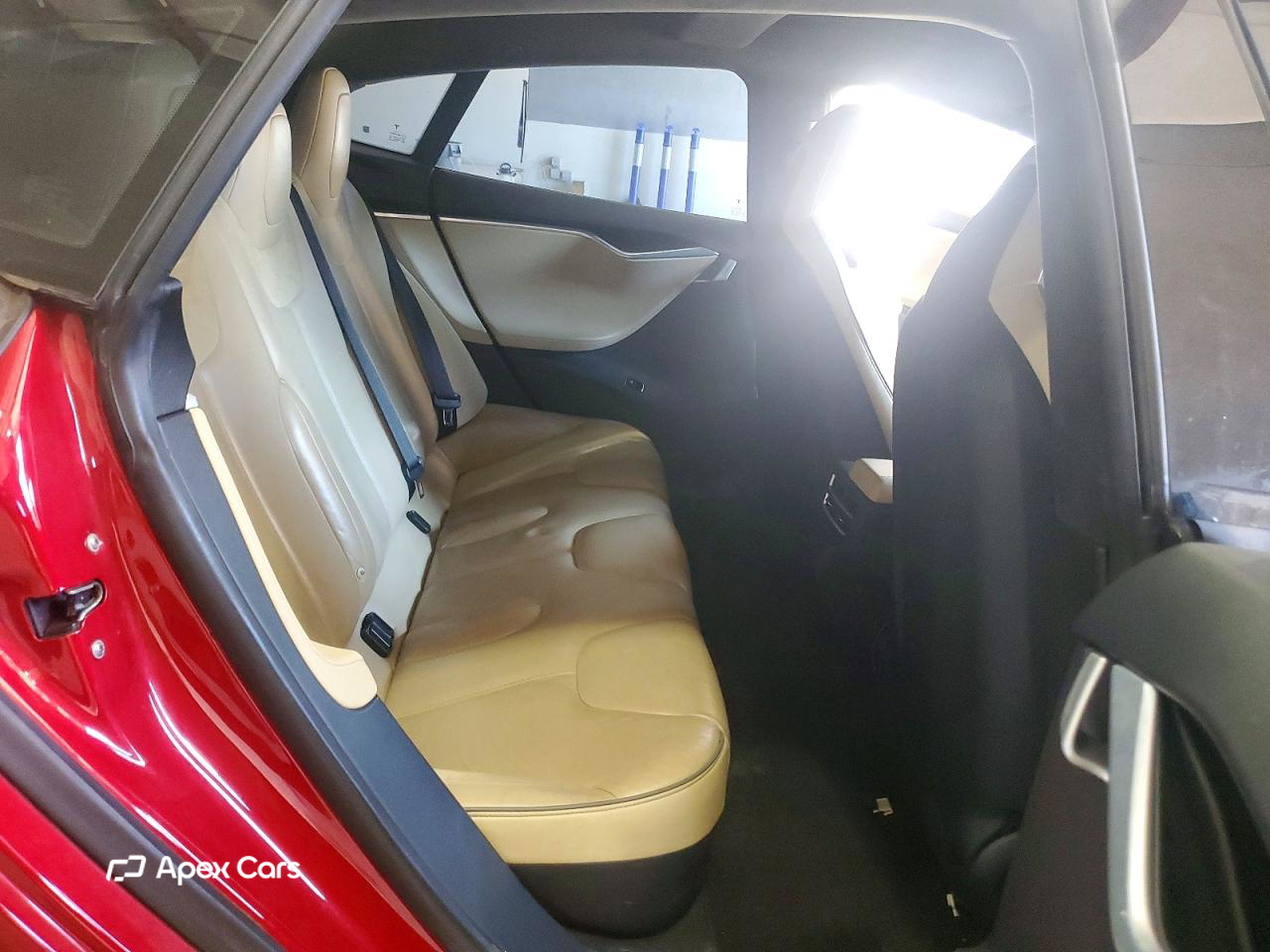 Tesla Model S 2014