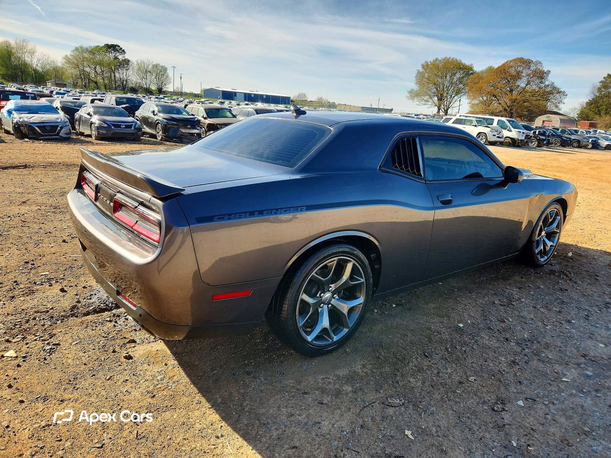 Dodge Challenger 2015