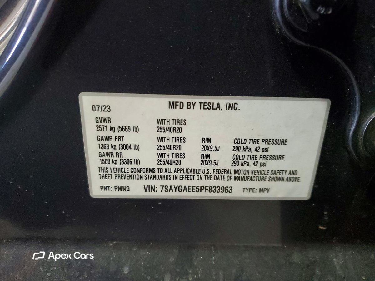 Tesla Model Y 2023