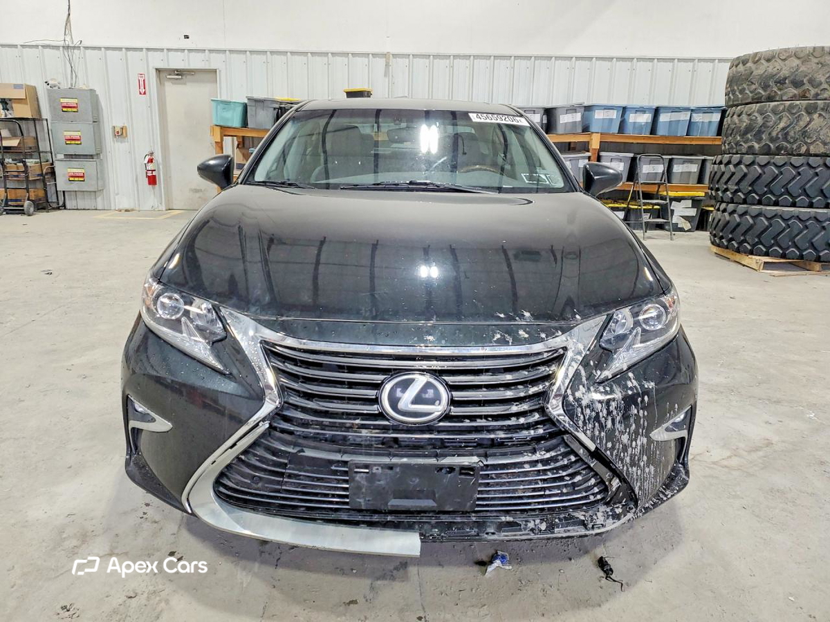 Lexus ES 2016
