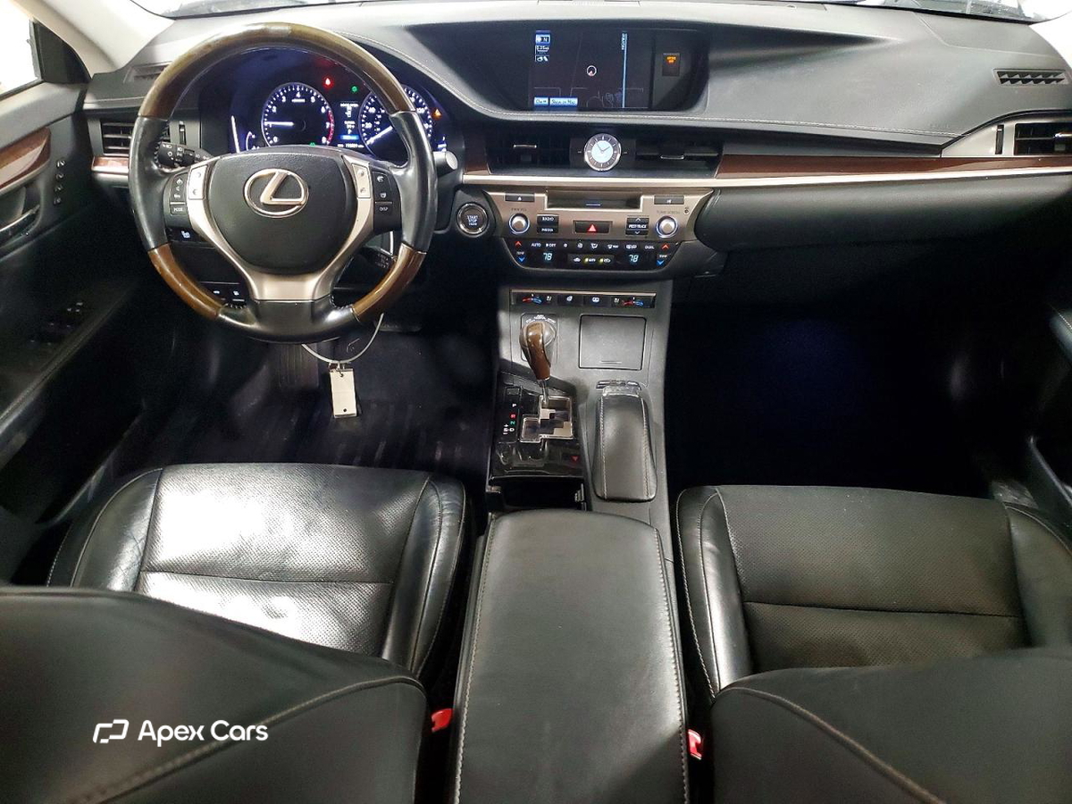 Lexus ES 2013