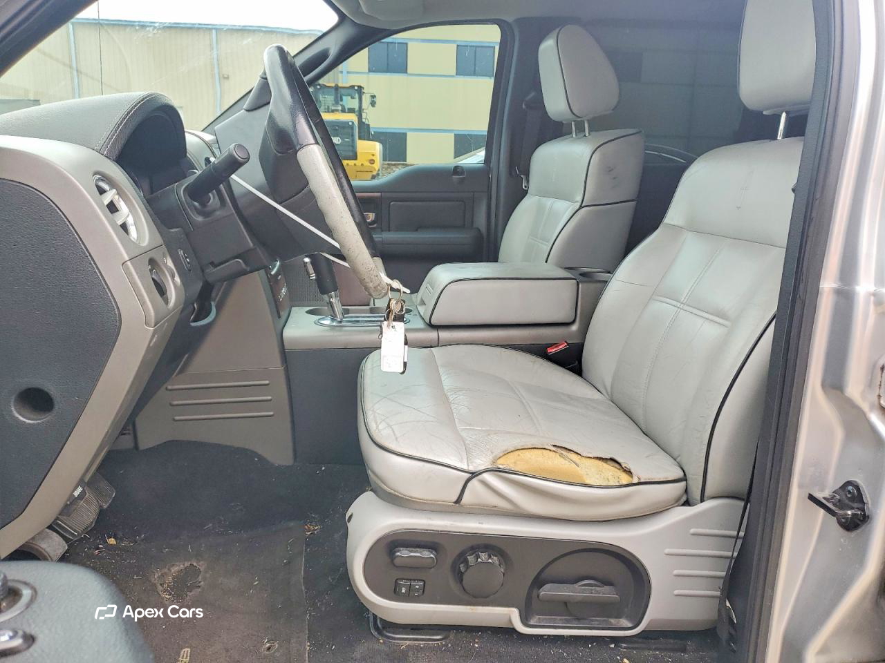 Lincoln Mark LT 2006