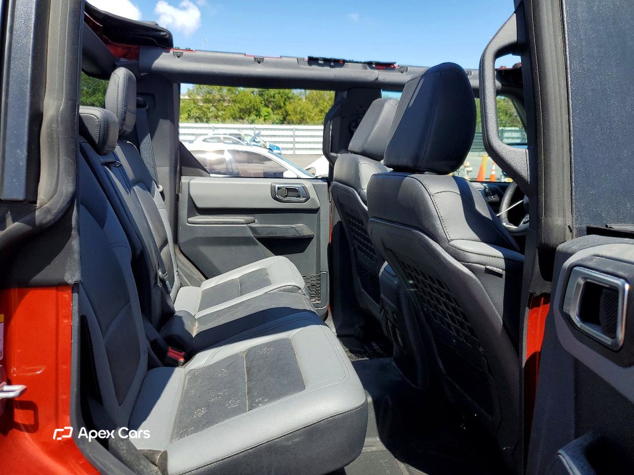 Ford Bronco 2024