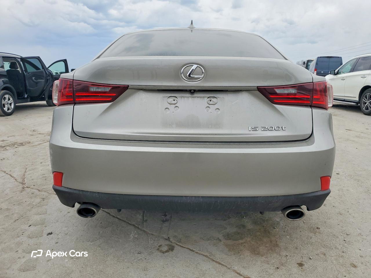 Lexus IS 2016
