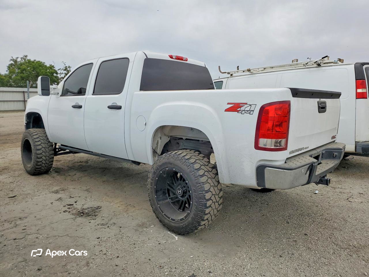 GMC Sierra 2013