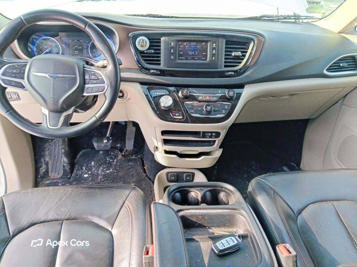Chrysler Pacifica 2017