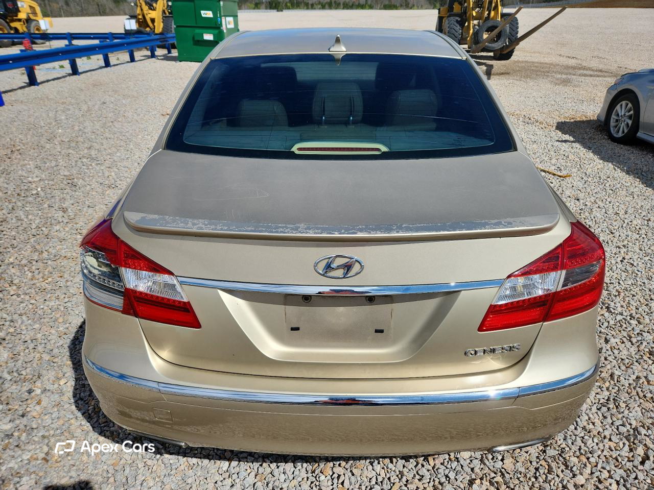 Hyundai Genesis 2012