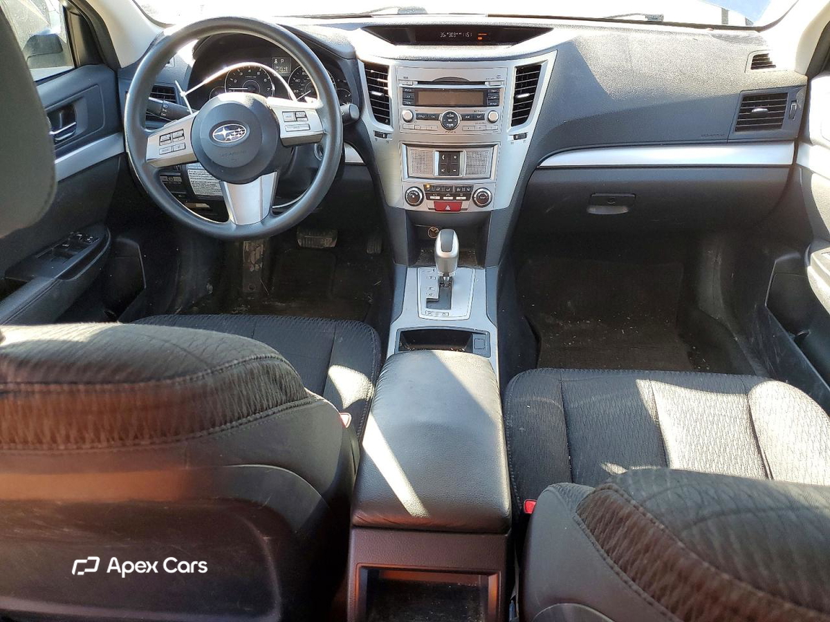 Subaru Outback 2011