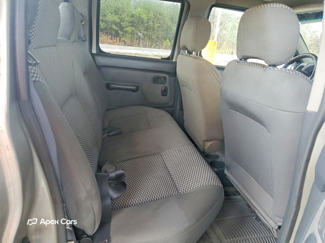 Nissan Navara (Frontier) 2001